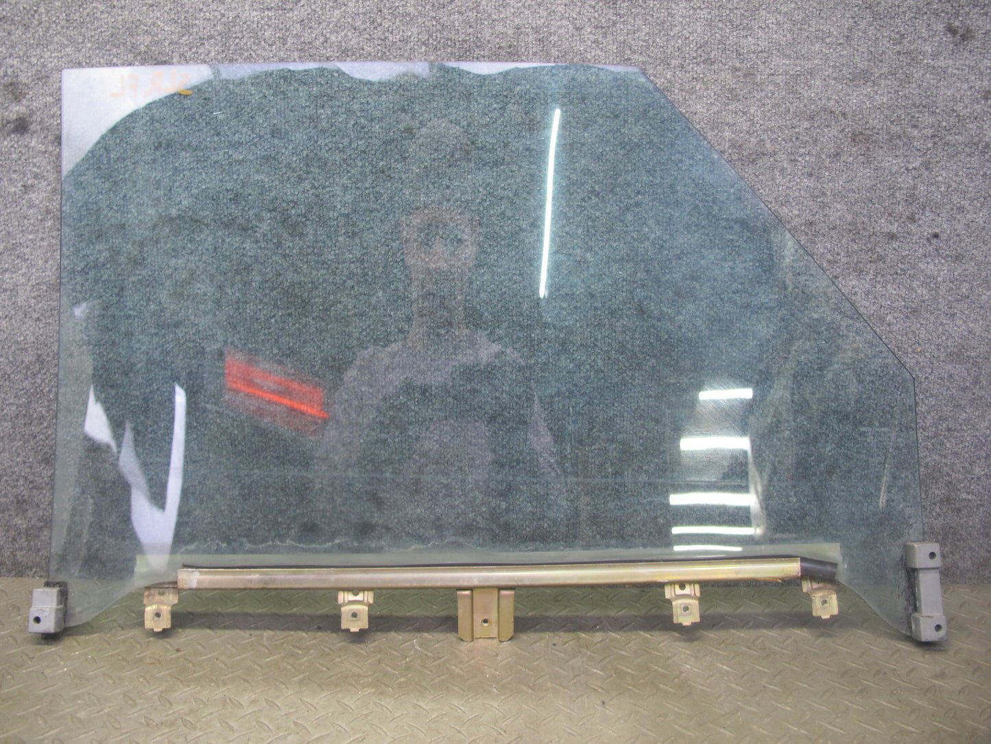 73-89 Mercedes R107 Convertible Front Left Driver Door Glass Window OEM