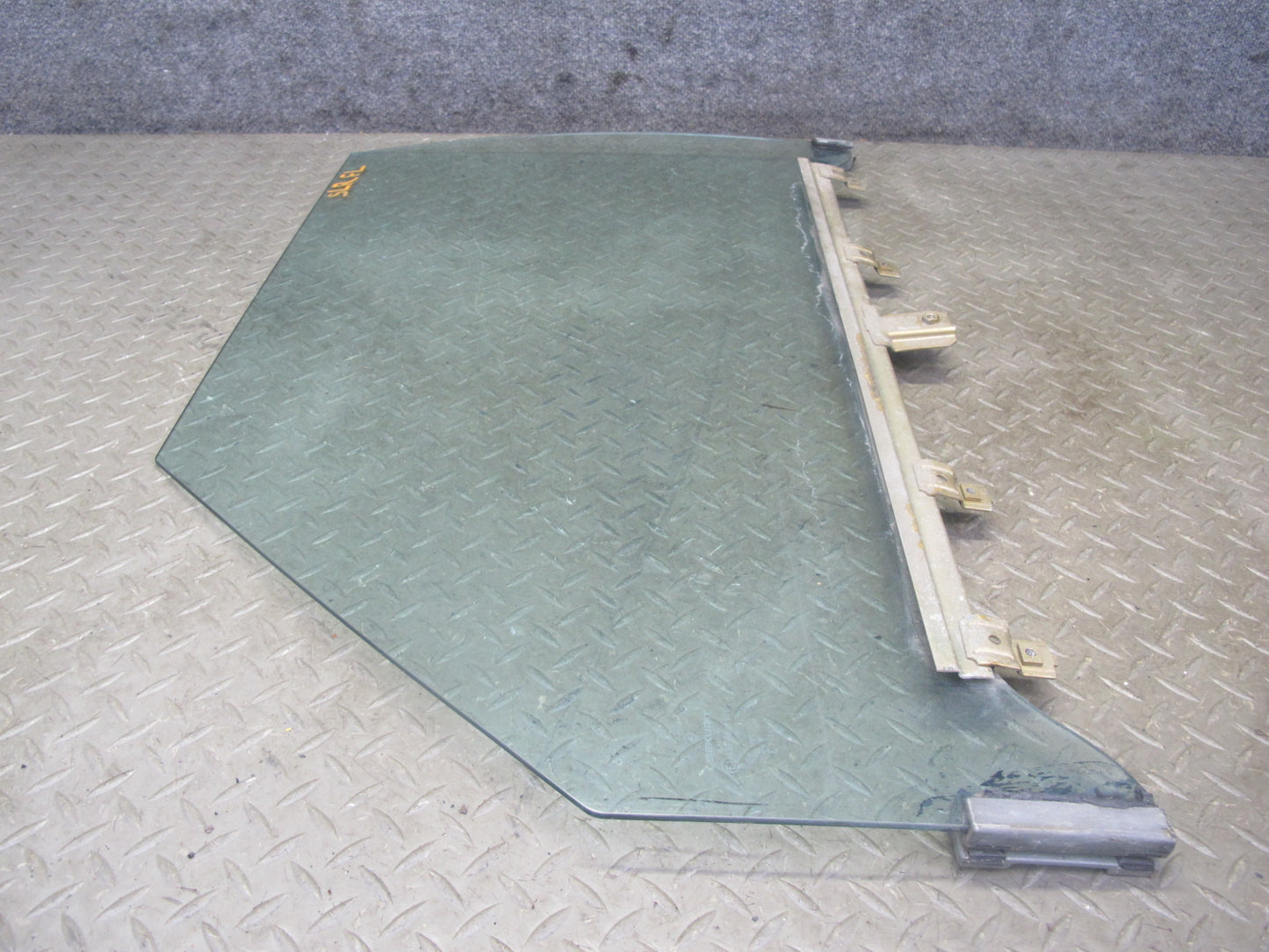 73-89 Mercedes R107 Convertible Front Left Driver Door Glass Window OEM