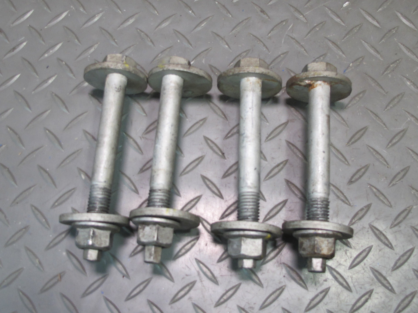 06-10 Pontiac Solstice Saturn SKY Set of 4 Rear Suspension Adjust Camber Bolt