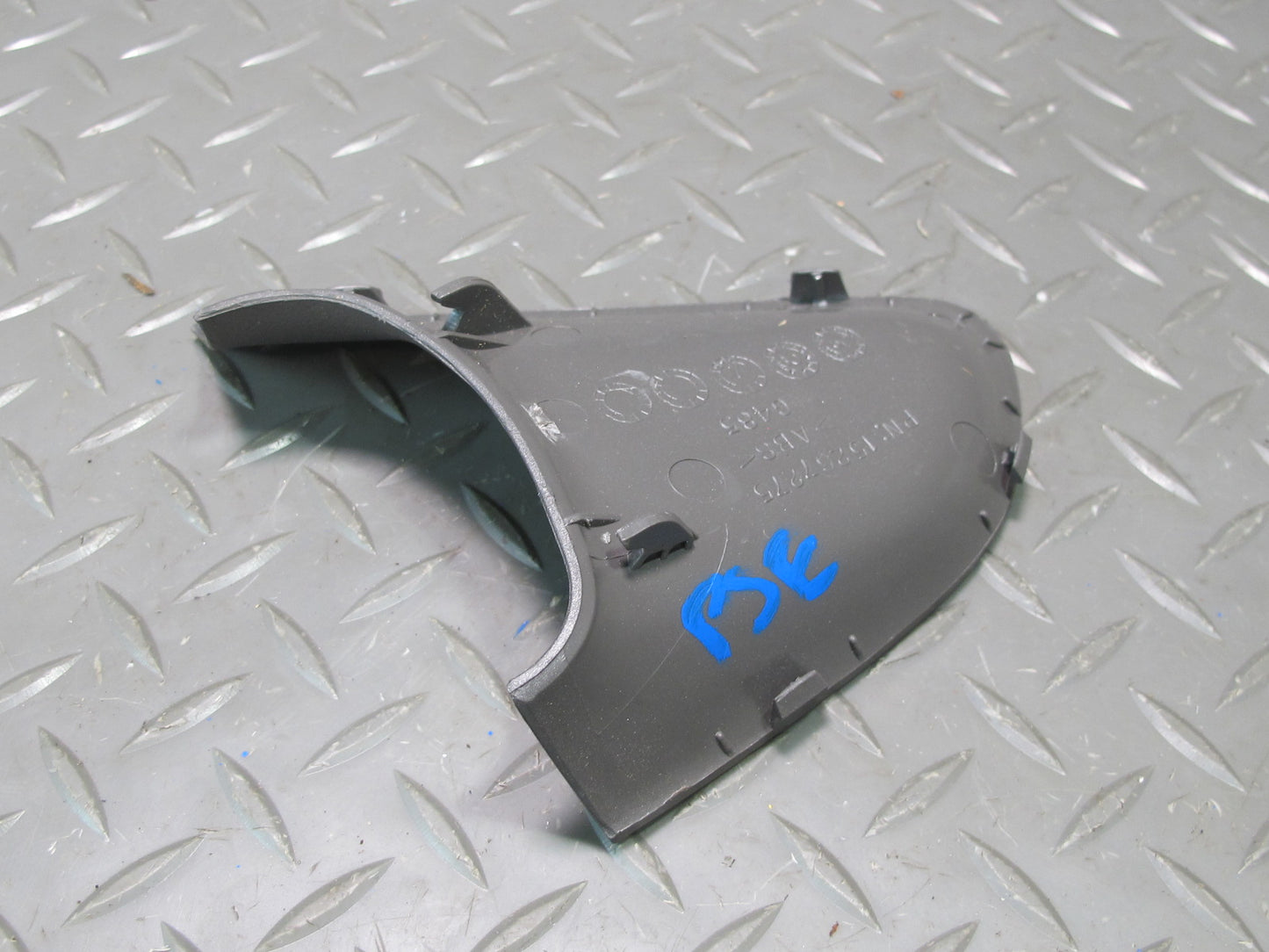 06-09 Pontiac Solstice Enter Console Right Grab Handke Trim Cover Gray OEM