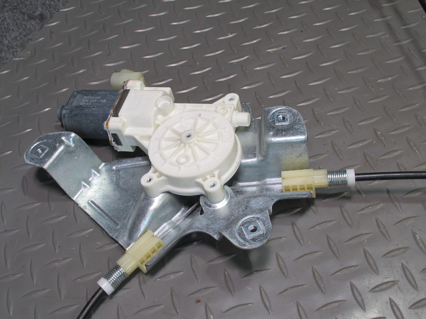 06-10 Pontiac Solstice Saturn SKY Right Door Window Regulator w Motor 20K OEM