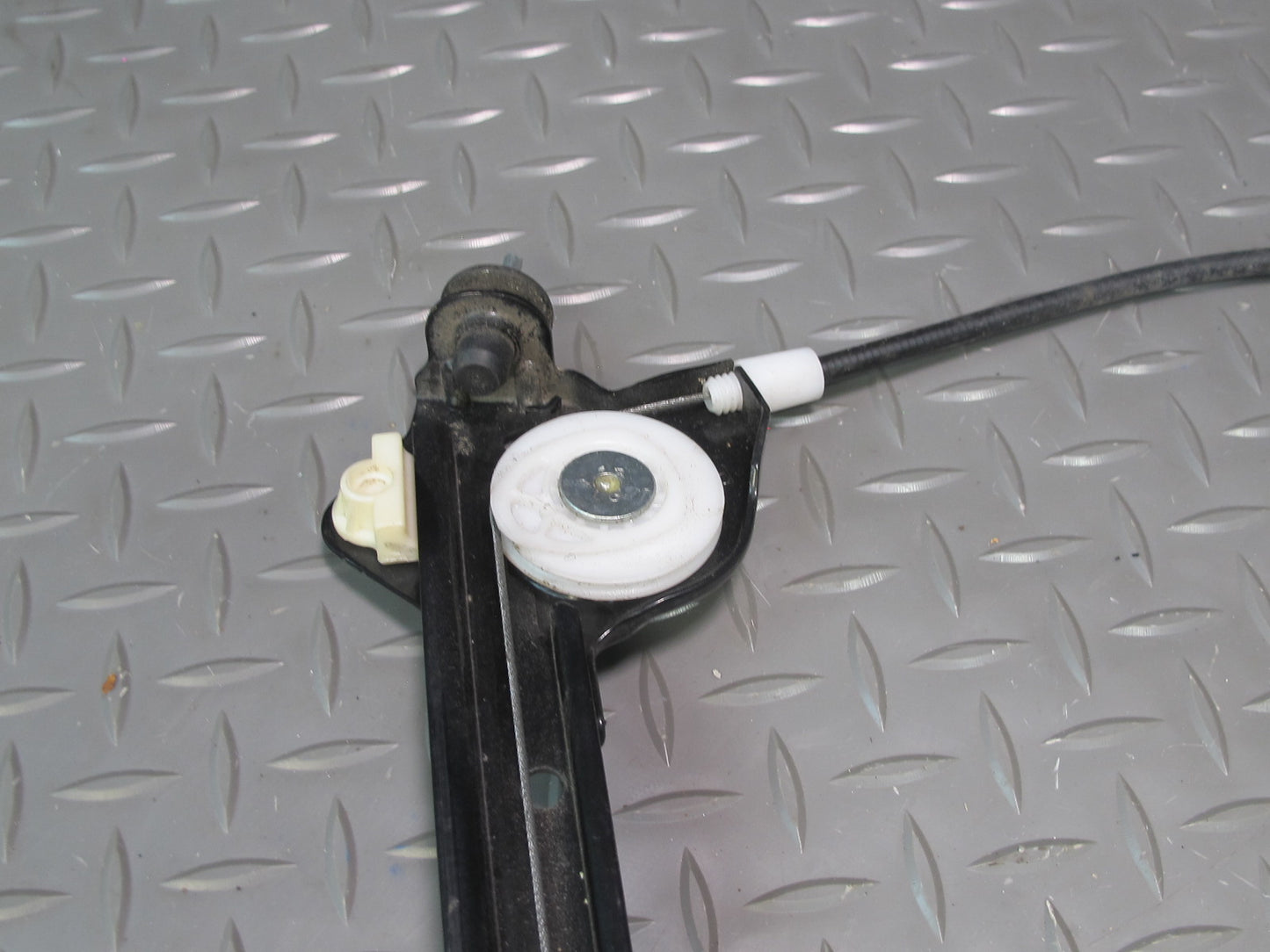 06-10 Pontiac Solstice Saturn SKY Right Door Window Regulator w Motor 20K OEM