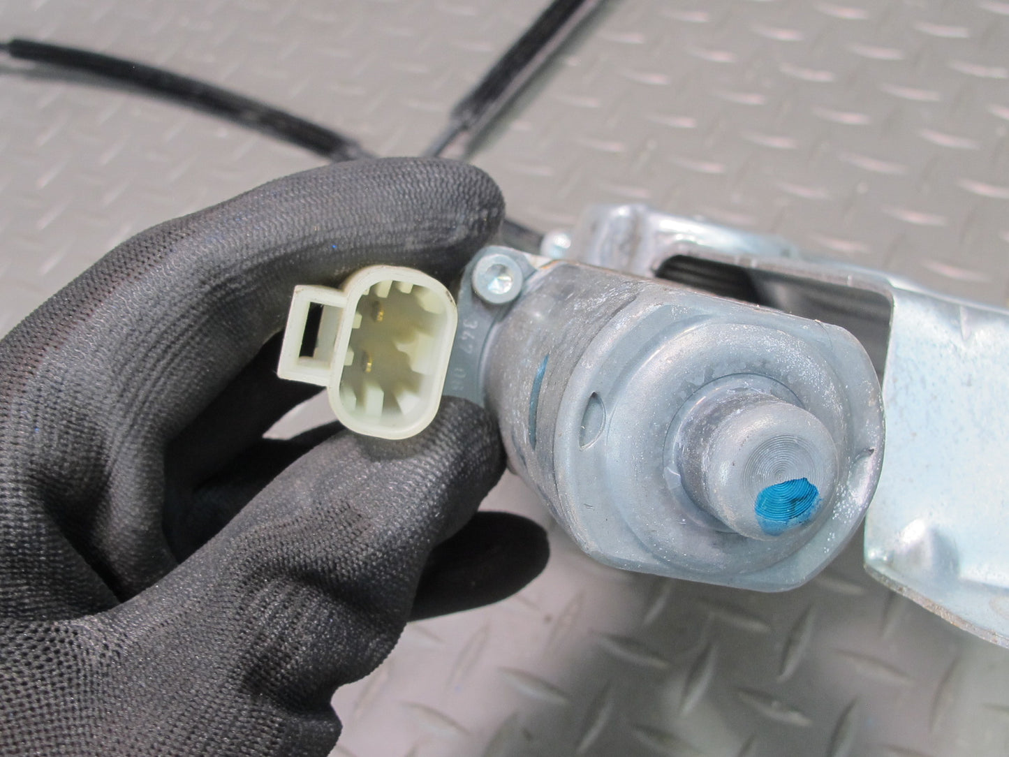 06-10 Pontiac Solstice Saturn SKY Left Door Window Regulator w Motor 20K OEM