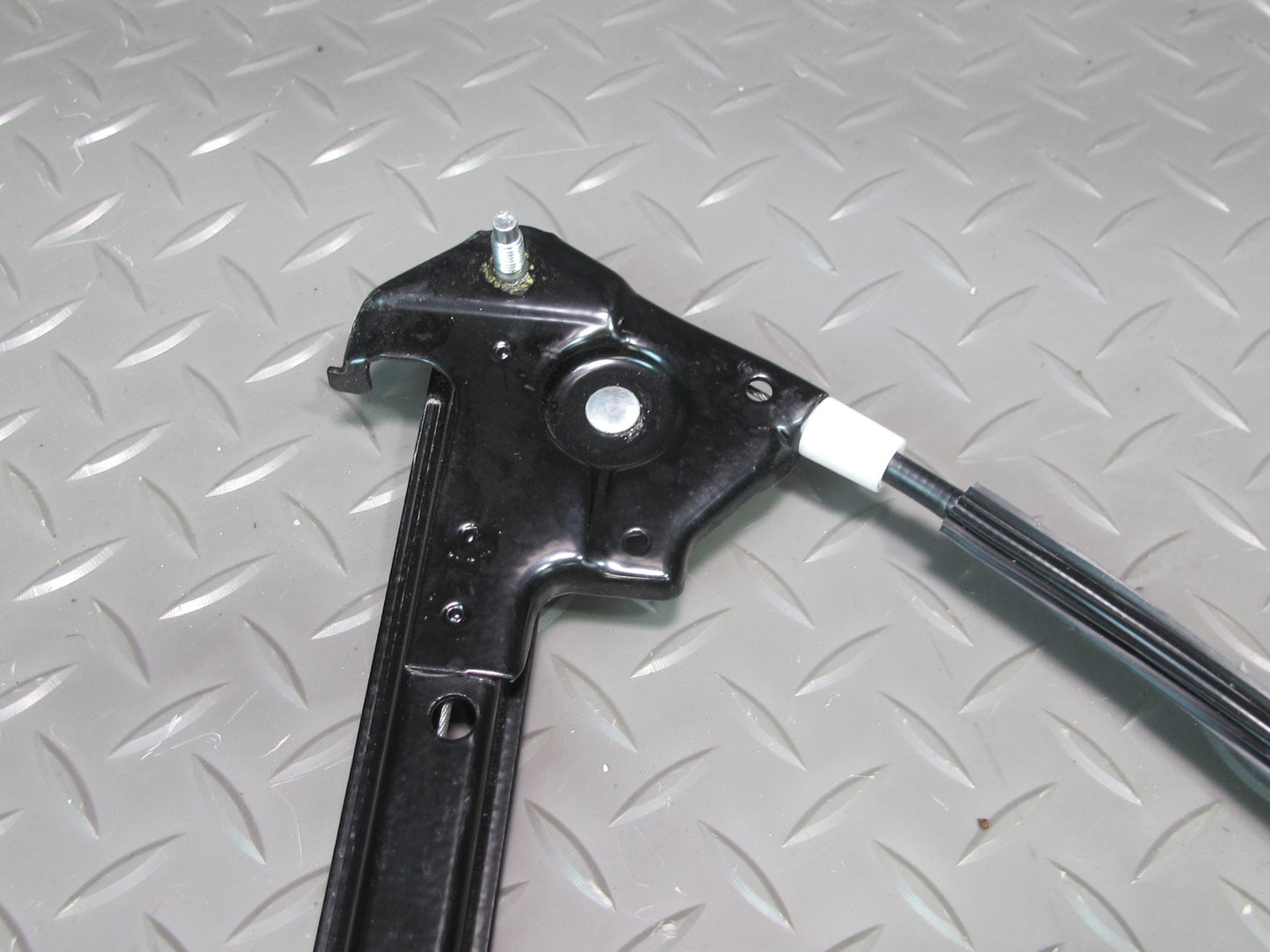 06-10 Pontiac Solstice Saturn SKY Left Door Window Regulator w Motor 20K OEM