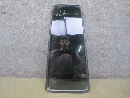 2003-2007 Lexus UZJ100L LX470 Rear Right Door Vent Fixed Glass Window