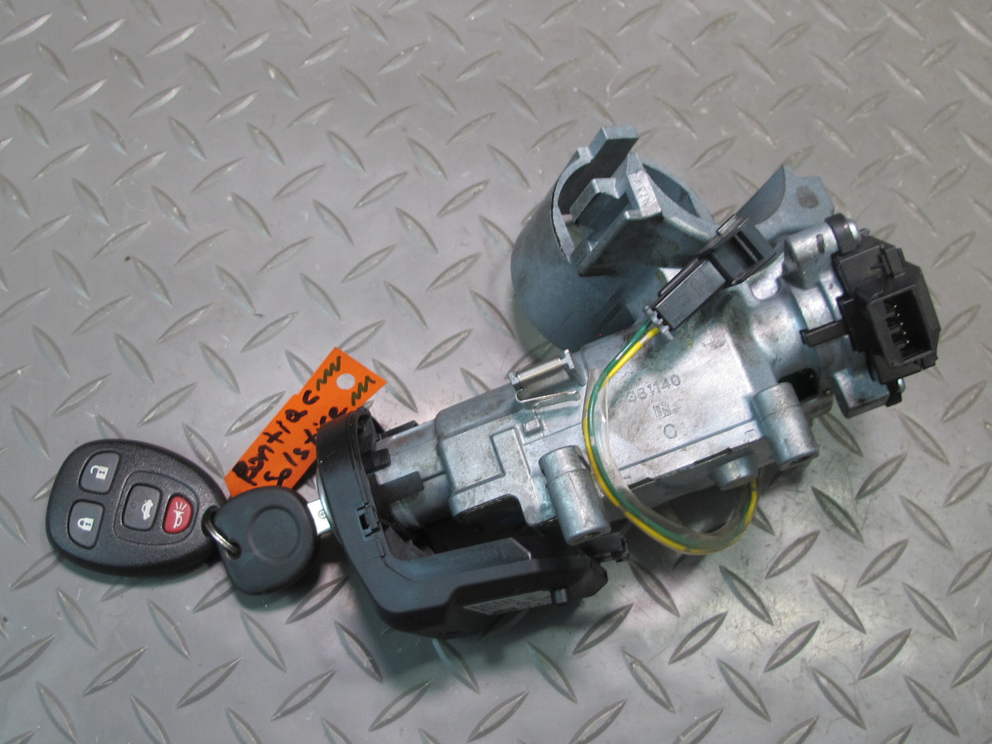 06-10 Pontiac Solstice SKY 2.4L A/T ECM ECU Ignition Door Glove Lock KEY Set OEM