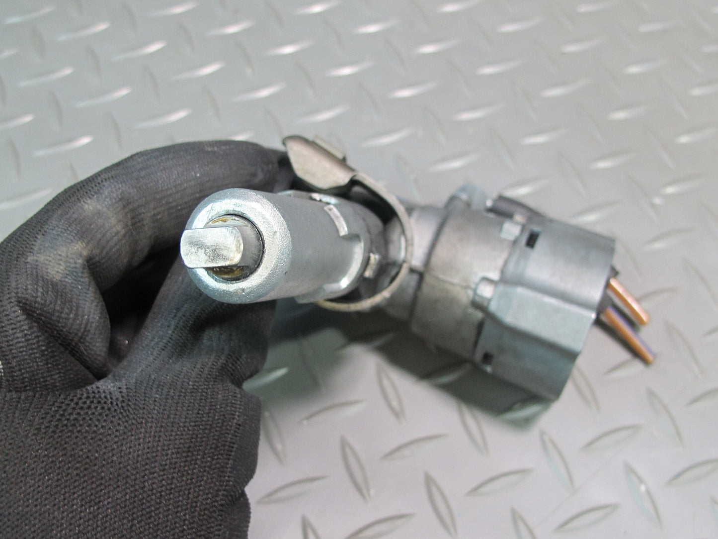 81-85 Mercedes W123 Diesel Ignition Switch Door Handle & Trunk Lock KEY Set OEM