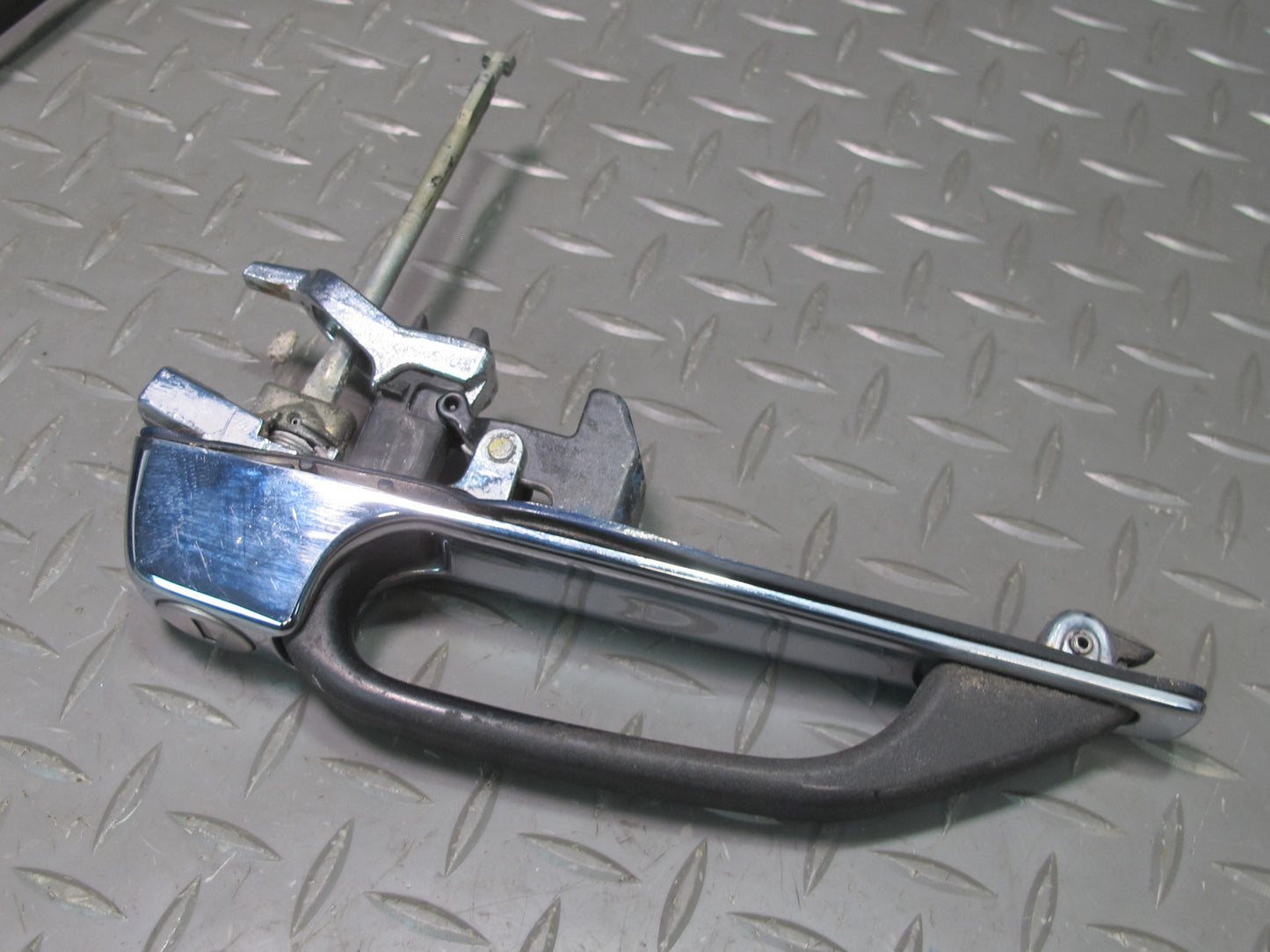 81-85 Mercedes W123 Diesel Ignition Switch Door Handle & Trunk Lock KEY Set OEM