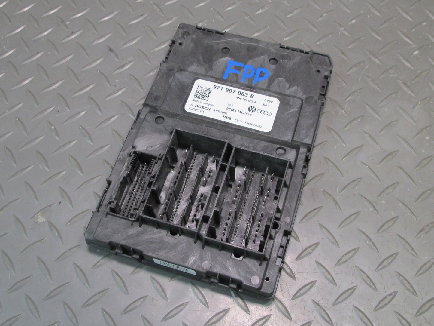 2017 Porsche Panamera 971 2.9L Csza Engine ECU ECM BCU Handle Ignition KEY Set