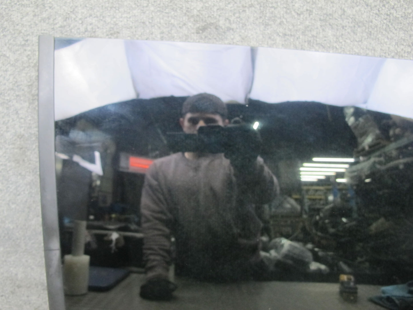 2004-2007 Lexus J100 LX470 Rear Left Quarter Glass Window