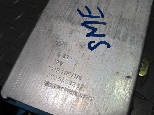 82-85 Mercedes W123 300D 240D Cruise Control Module 0025453232 OEM