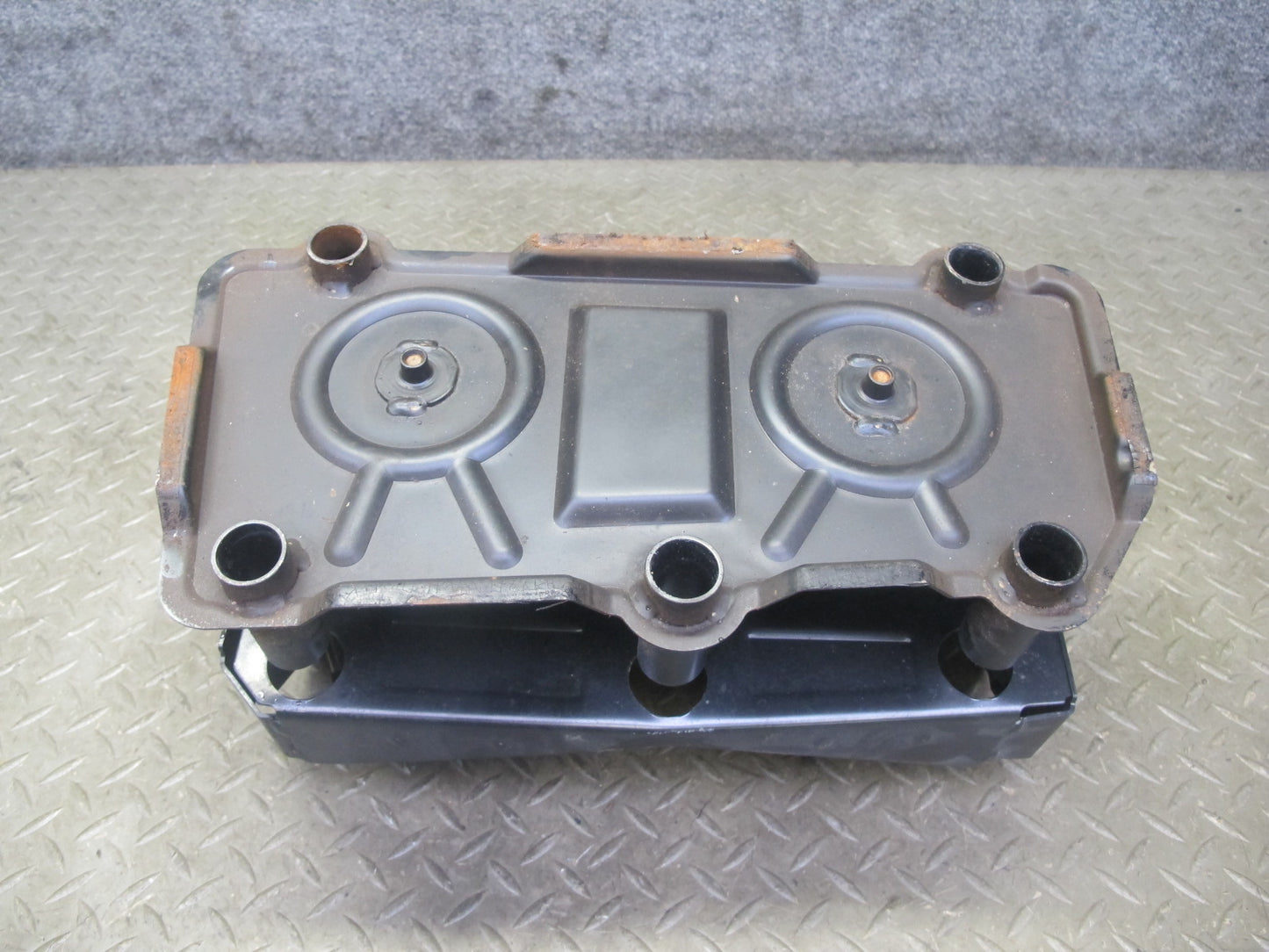 01-06 BMW E46 330ci Convertible Battery Tray Vibration Absorber Support OEM