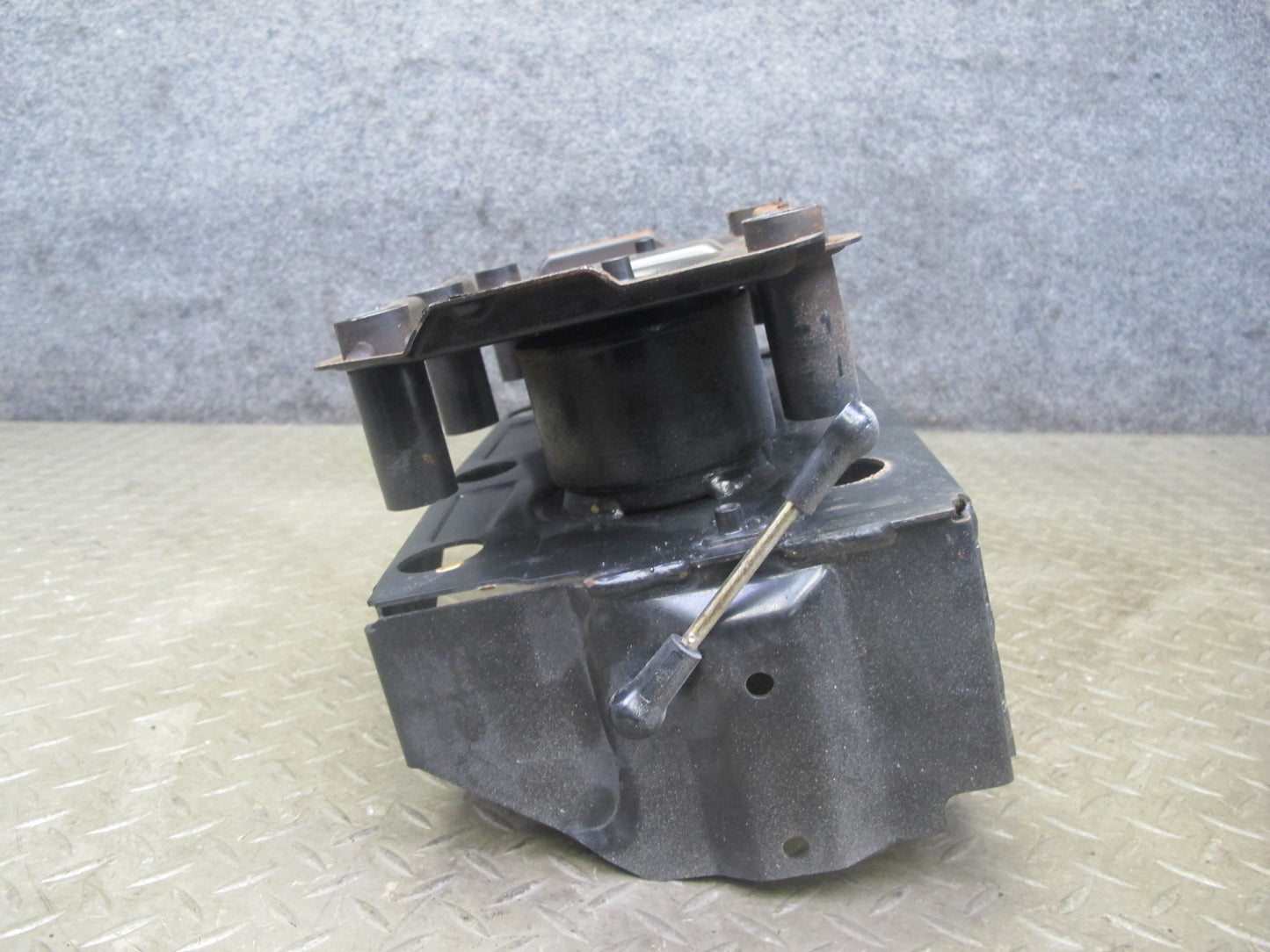 01-06 BMW E46 330ci Convertible Battery Tray Vibration Absorber Support OEM