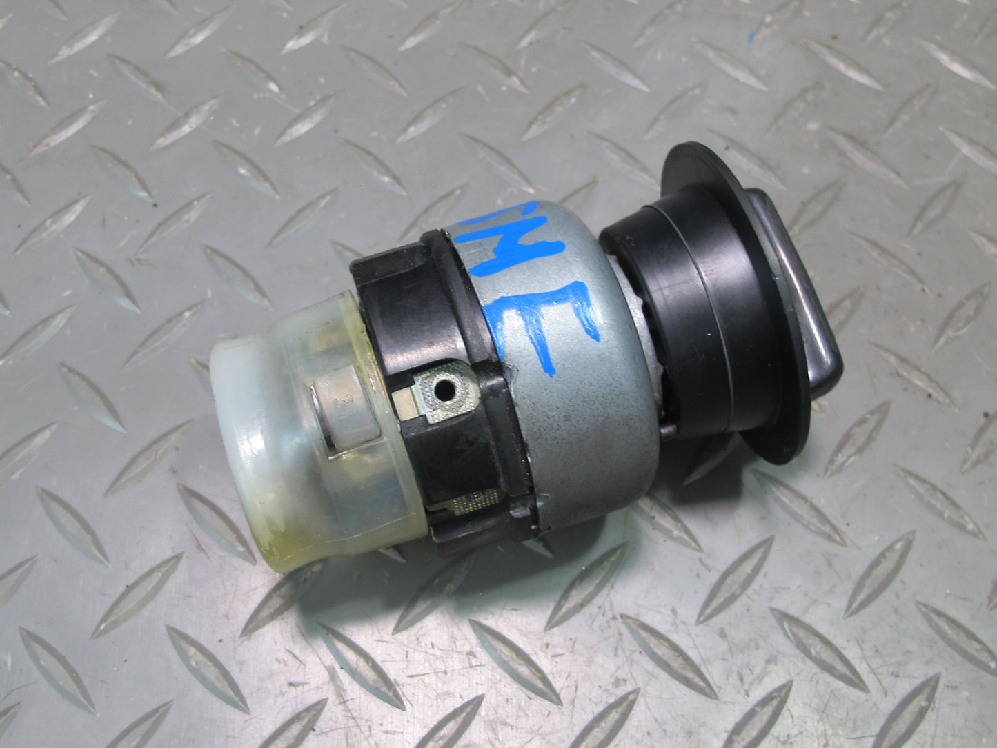 74-85 Mercedes W123 300D 240D Headlight Lamp Knob Switch OEM