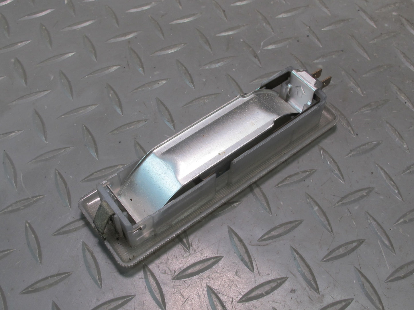 80-85 Mercedes W123 300D 240D Sedan Front & Rear Dome Interior Light Lamp OEM