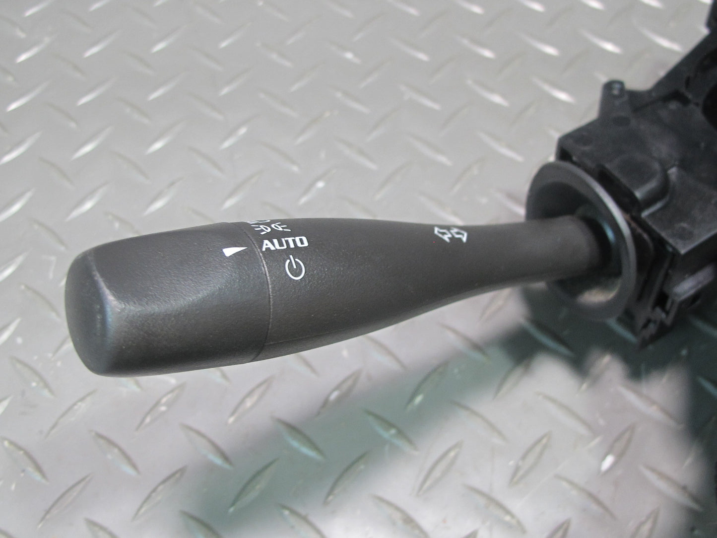 06-09 Pontiac Solstice Steering Column Wiper Headlight Turn Signal Switch OEM