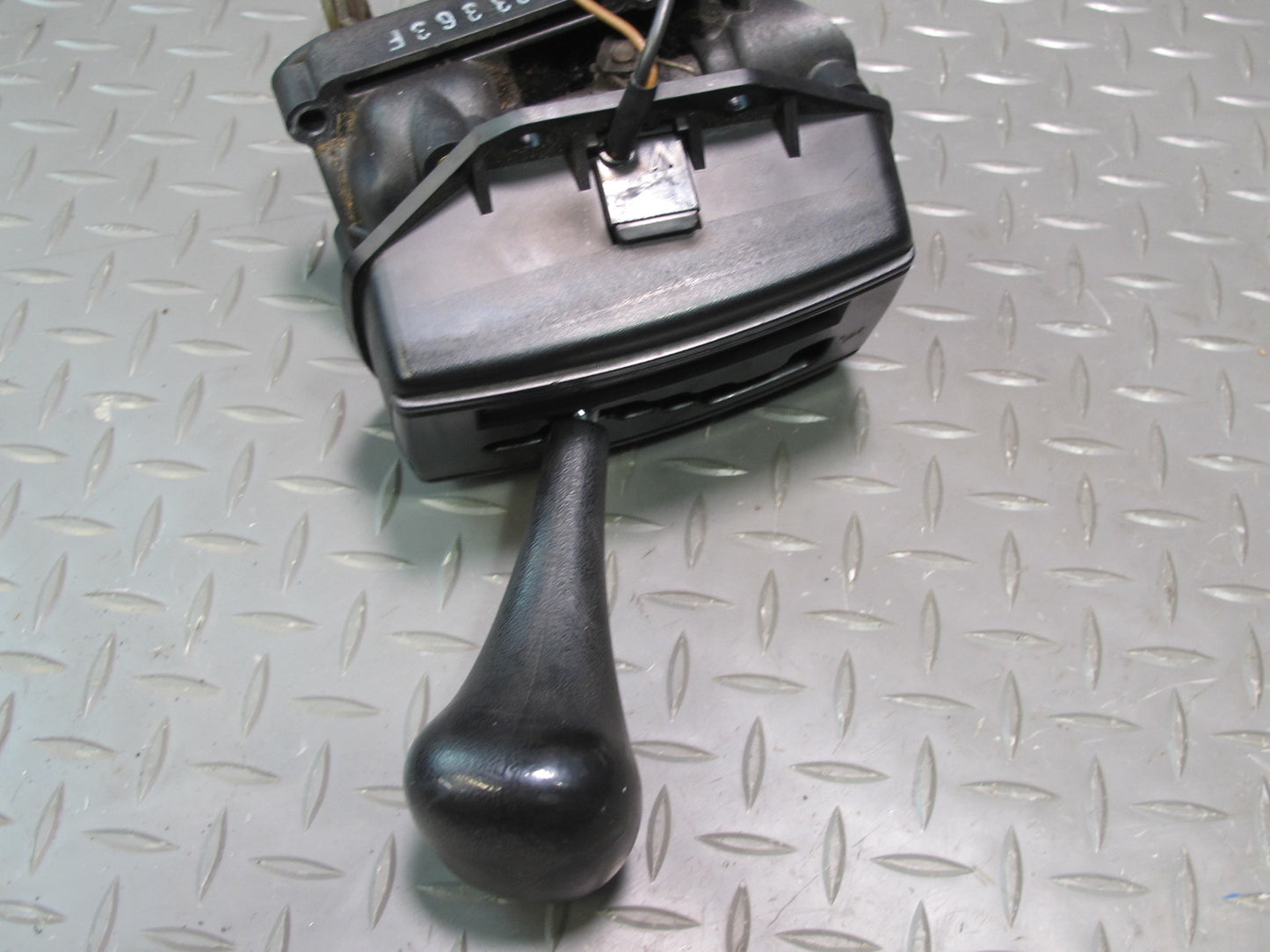 82-85 Mercedes W123 300D 240D A/T Automatic Transmission Gear Shifter Black OEM