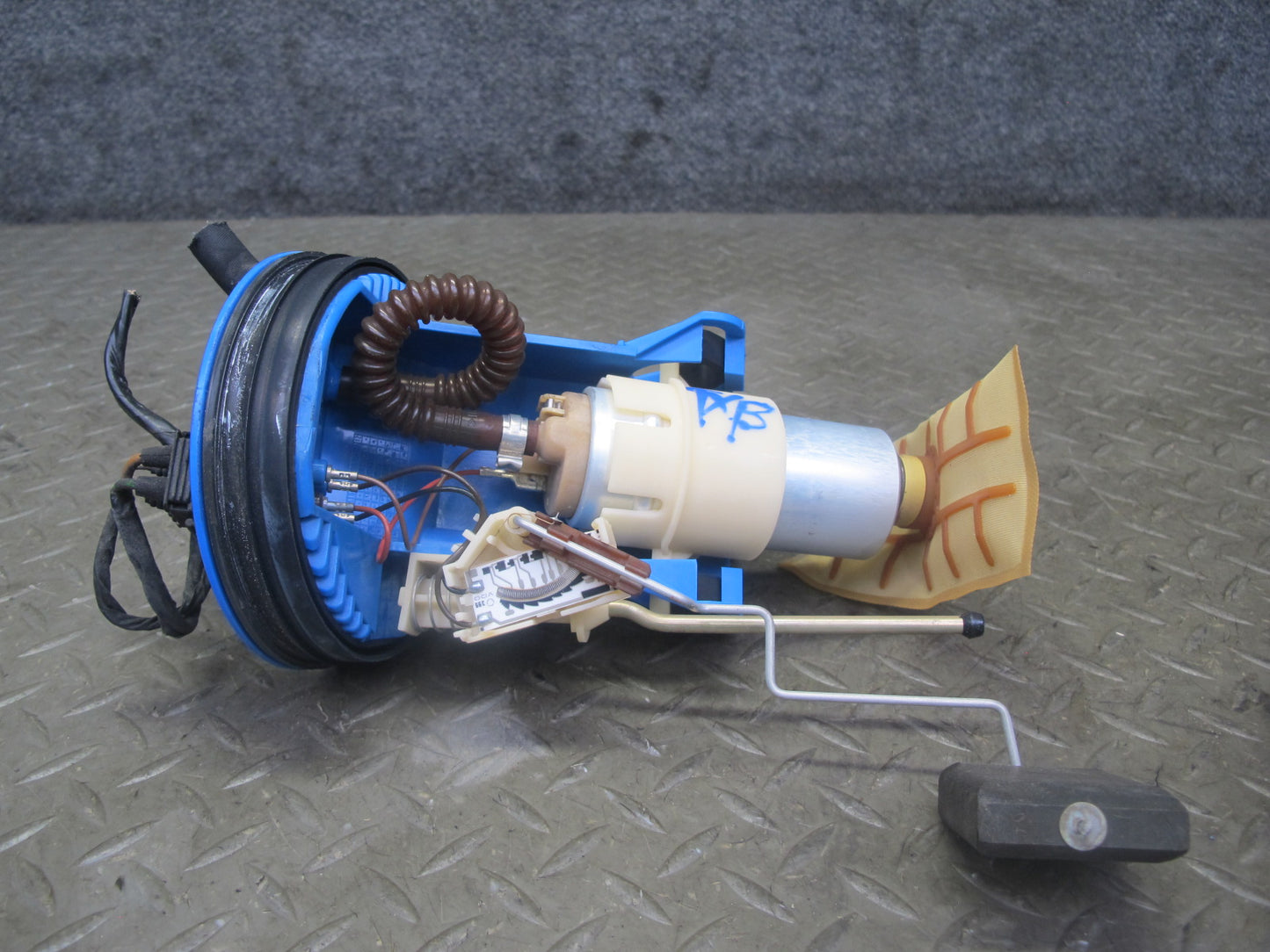 96-99 BMW E36 328ic M52 Fuel Pump Level Sensor Sending Unit Assembly OEM