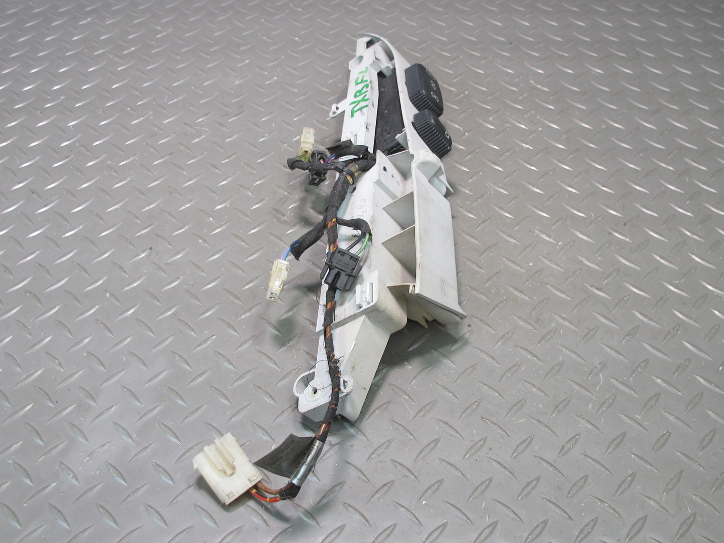 94-99 BMW E36 325iC 328iC Front Left Seat Adjustment Switch w Trim Gray OEM