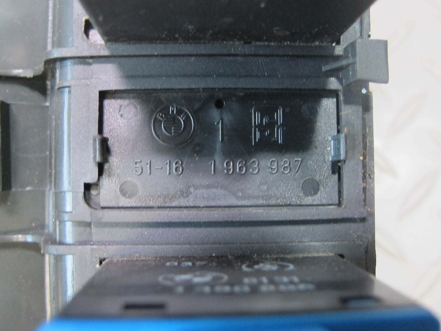 94-99 BMW E36 328ic Convert Console Storage TOP Roof Heated Seat ASC Switch OEM