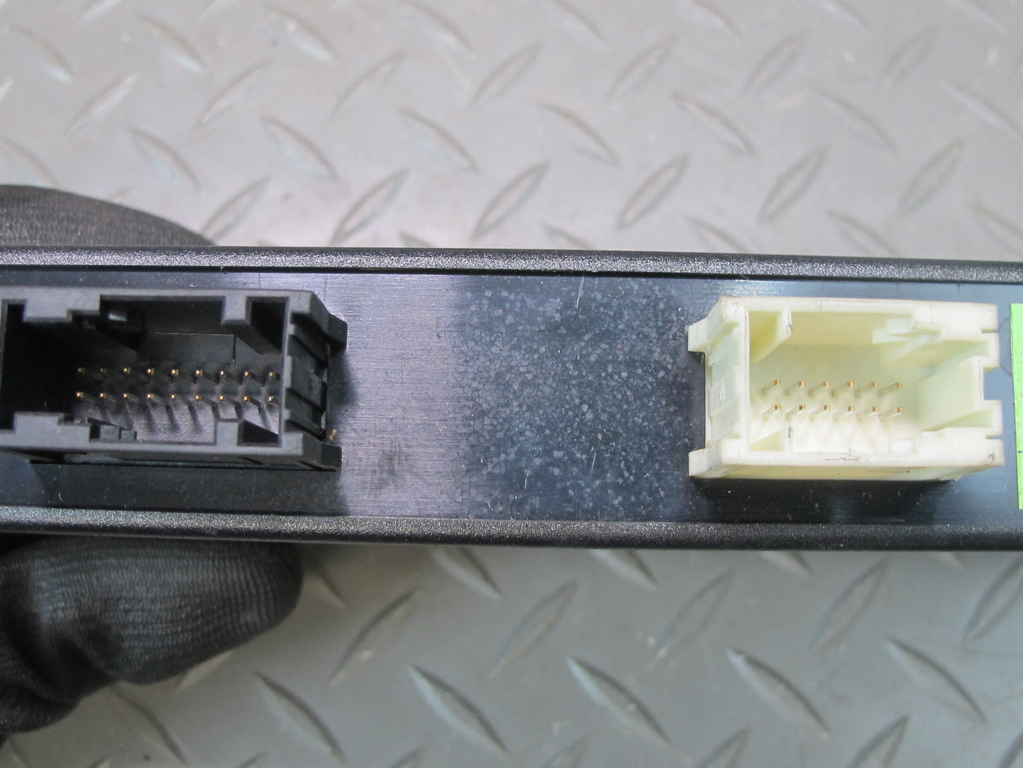 94-99 BMW E36 328iC 325iC GM IV High Body Control Module BCM BCU 8369484 OEM