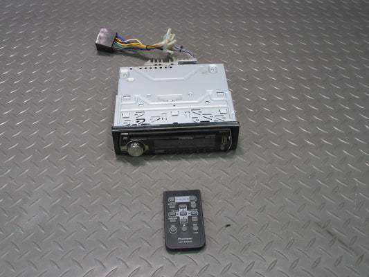 Pioneer DEH-X3500UI CD/MP3/USB Player Receiver Removable Face w Harness & Remote