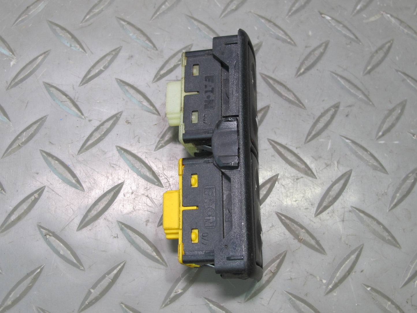 96-99 BMW E36 328ic Convertible Set of 2 Right & Left Power Window Switch OEM