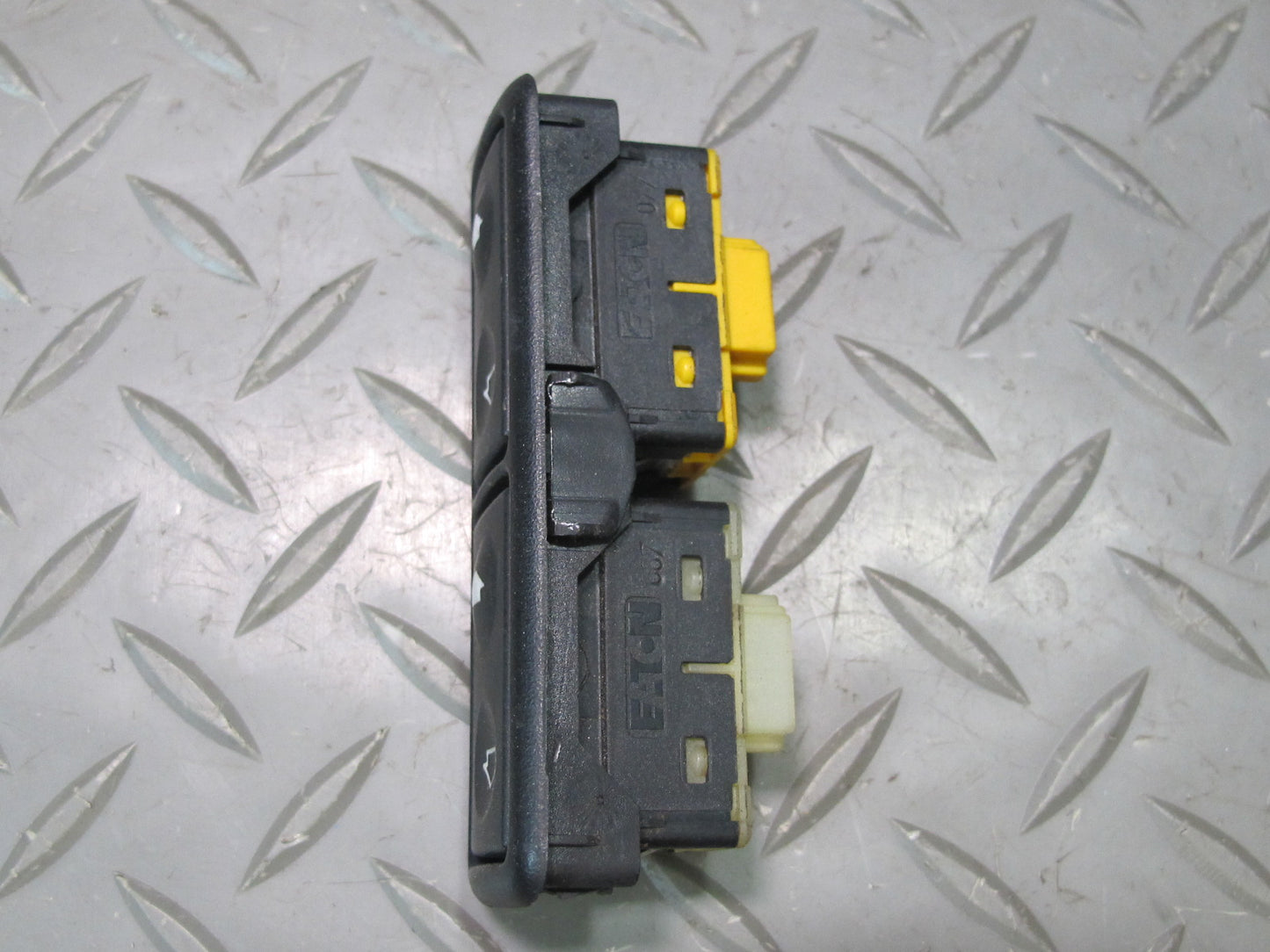 96-99 BMW E36 328ic Convertible Set of 2 Right & Left Power Window Switch OEM