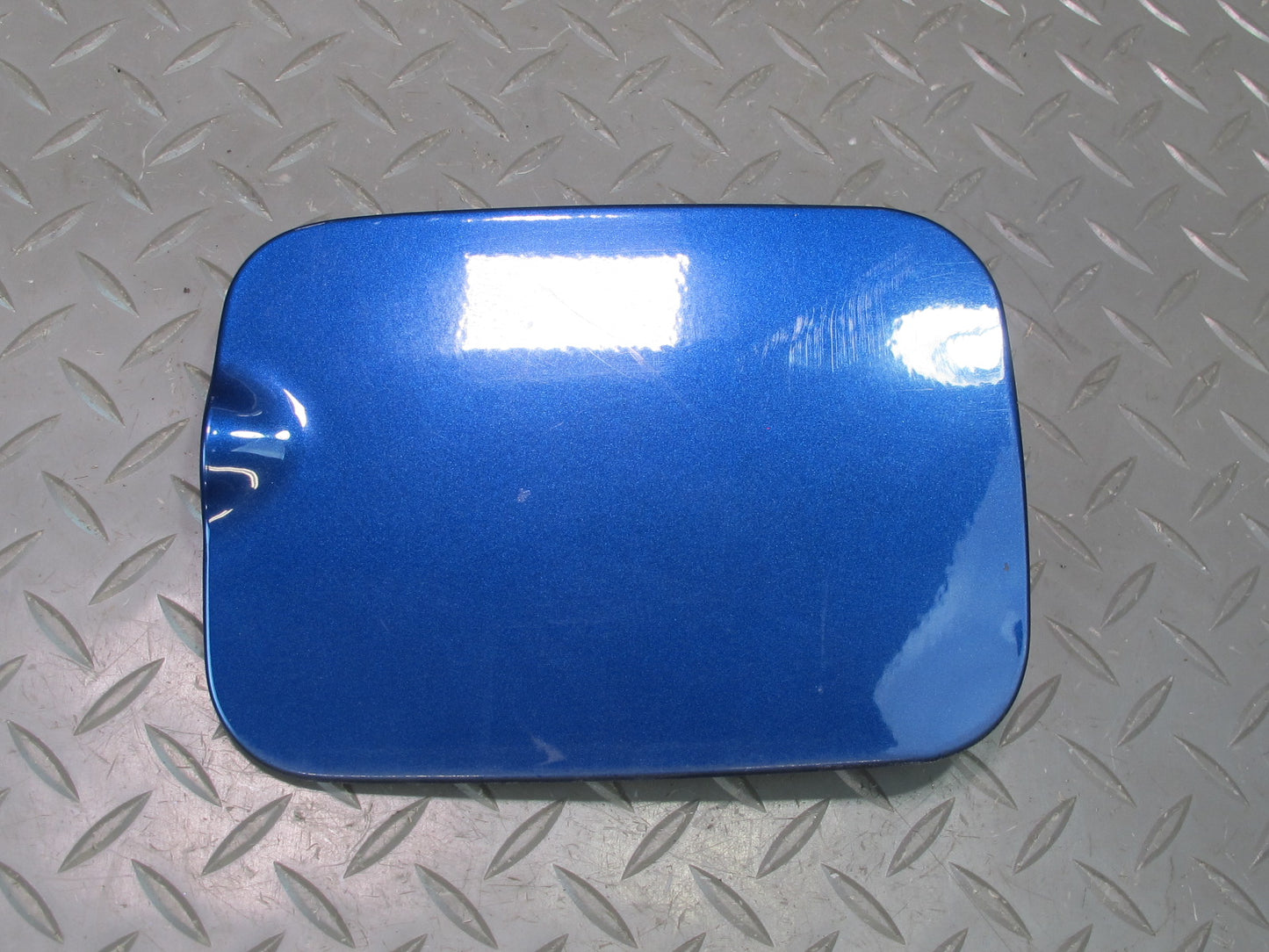 93-99 BMW E36 328ci Fuel Tank Filler Door Lid Cover Avus Blue Metallic OEM