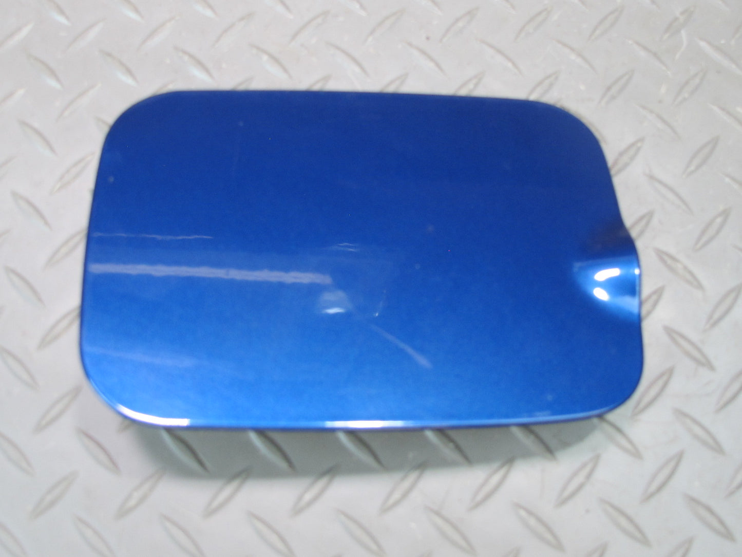 93-99 BMW E36 328ci Fuel Tank Filler Door Lid Cover Avus Blue Metallic OEM