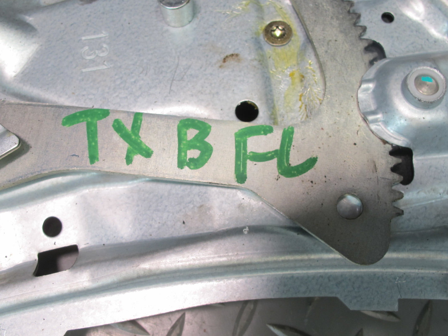 94-99 BMW E36 328ci Convertible Coupe Left Door Window Regulator w Motor OEM