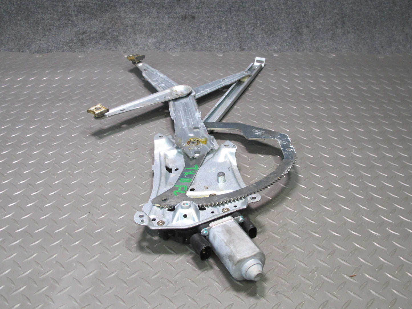 94-99 BMW E36 328ci Convertible Coupe Left Door Window Regulator w Motor OEM