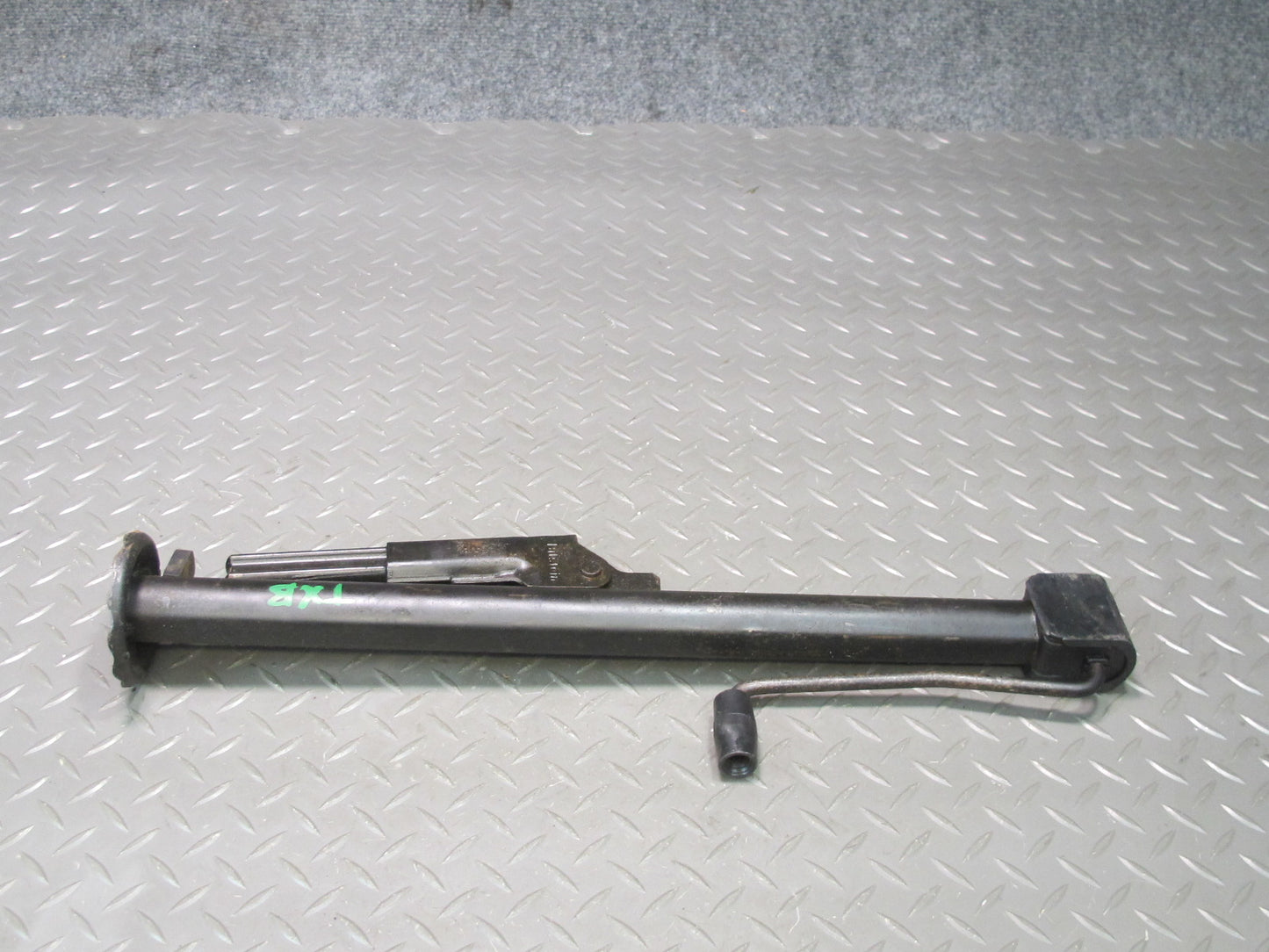 94-99 BMW E36 328ci Emergency Spare Tire Lift Jack 1181419 OEM