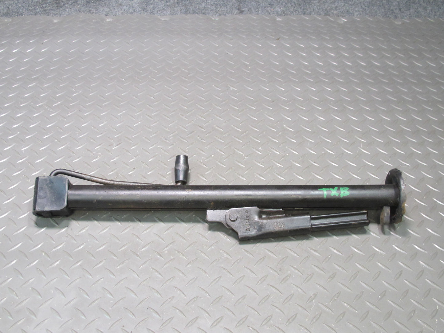 94-99 BMW E36 328ci Emergency Spare Tire Lift Jack 1181419 OEM