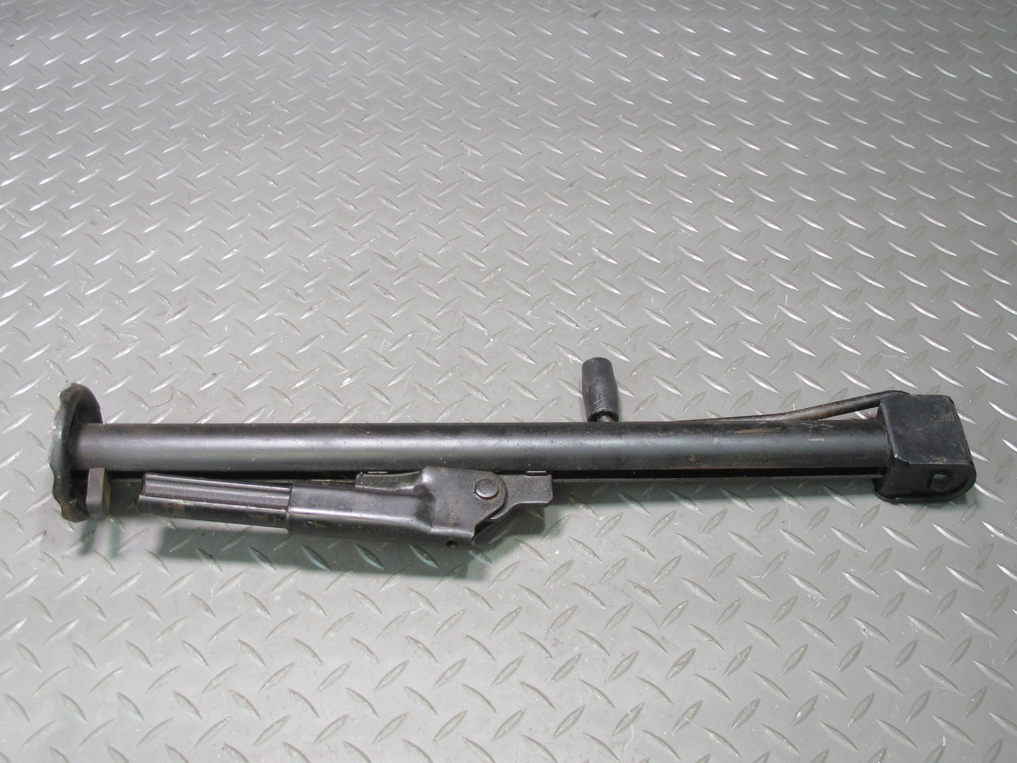 94-99 BMW E36 328ci Emergency Spare Tire Lift Jack 1181419 OEM