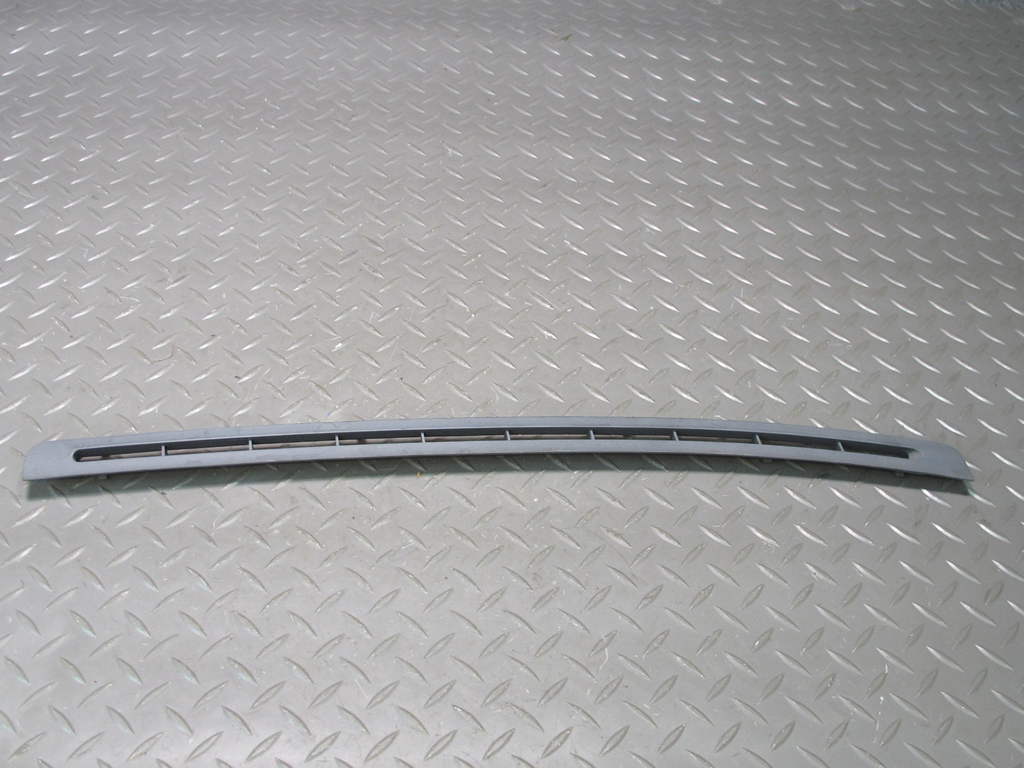 94-99 BMW E36 328ci Set of 2 Dash Front Left & Right Defrost Air Vent Grille OEM