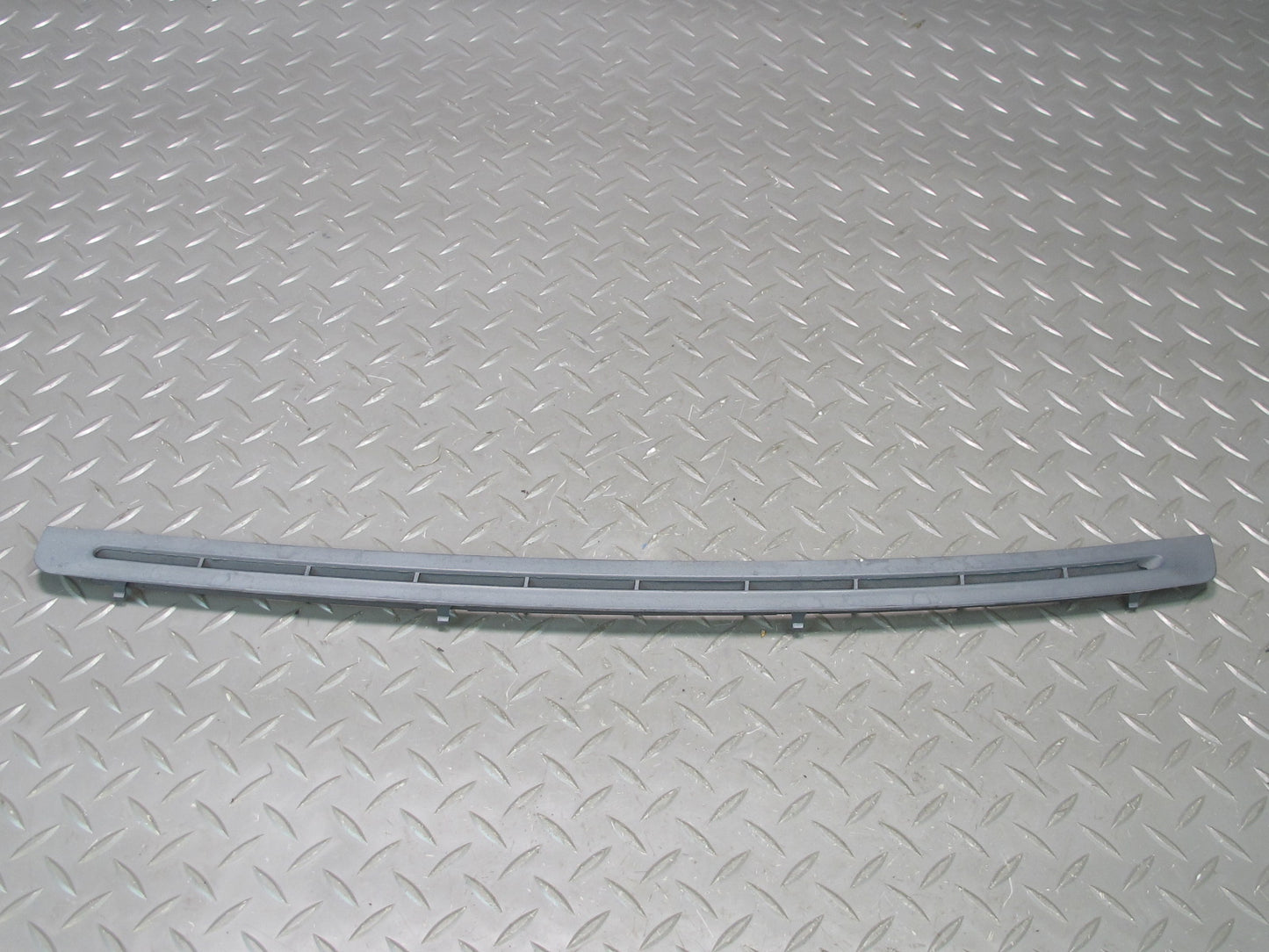 94-99 BMW E36 328ci Set of 2 Dash Front Left & Right Defrost Air Vent Grille OEM