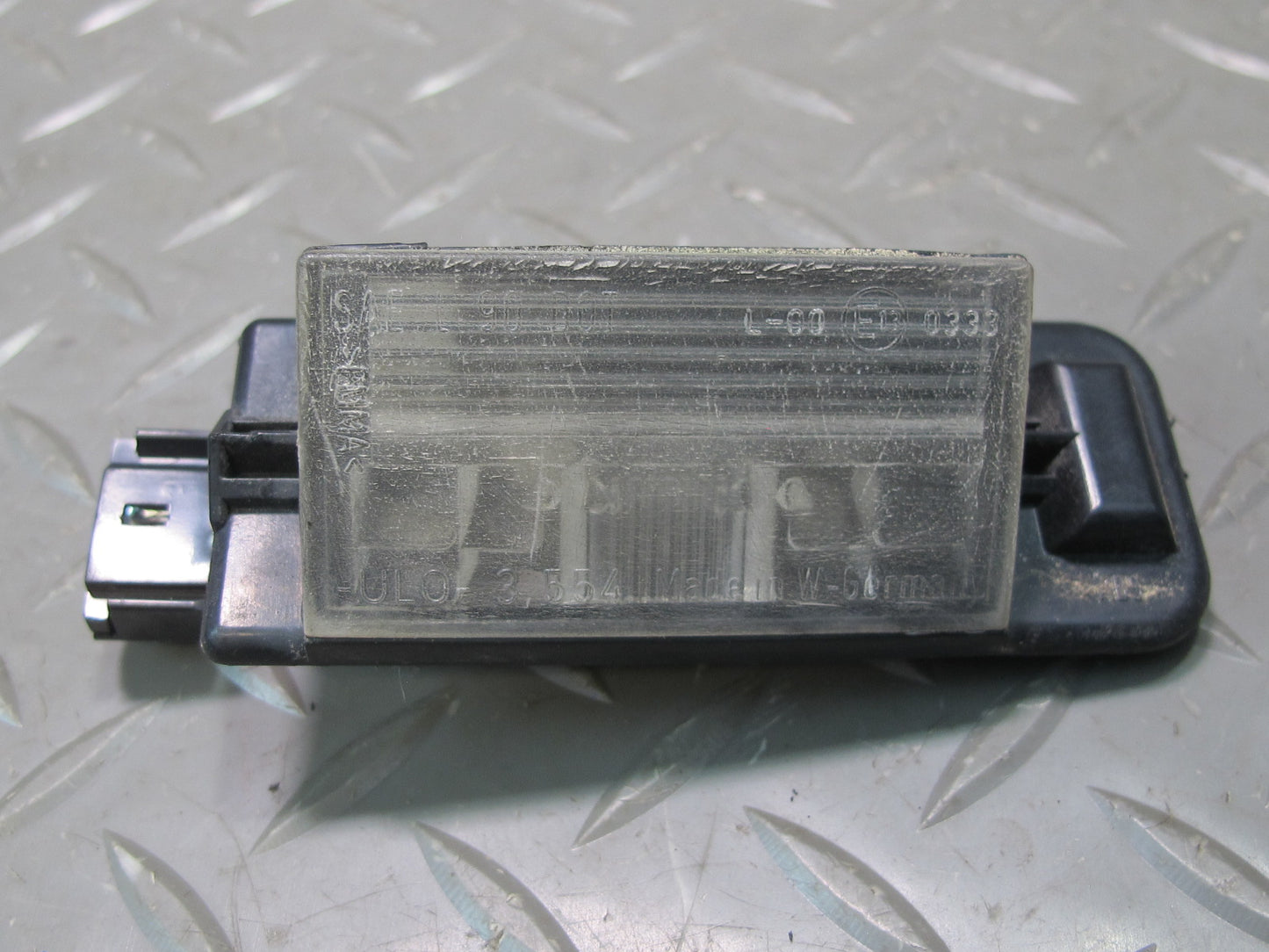 94-99 BMW E36 328iC Set of 2 Rear Left & Right License Light Lamp OEM