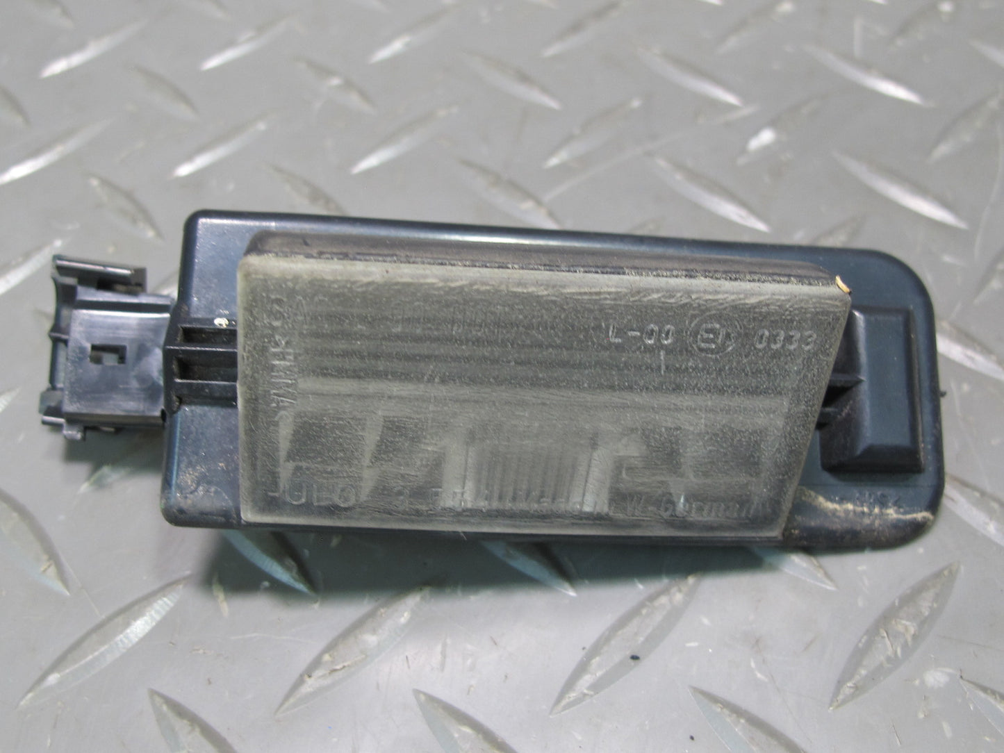 94-99 BMW E36 328iC Set of 2 Rear Left & Right License Light Lamp OEM