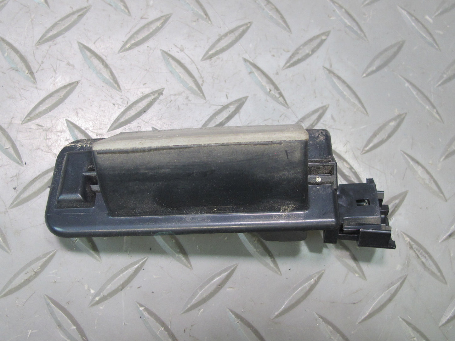 94-99 BMW E36 328iC Set of 2 Rear Left & Right License Light Lamp OEM