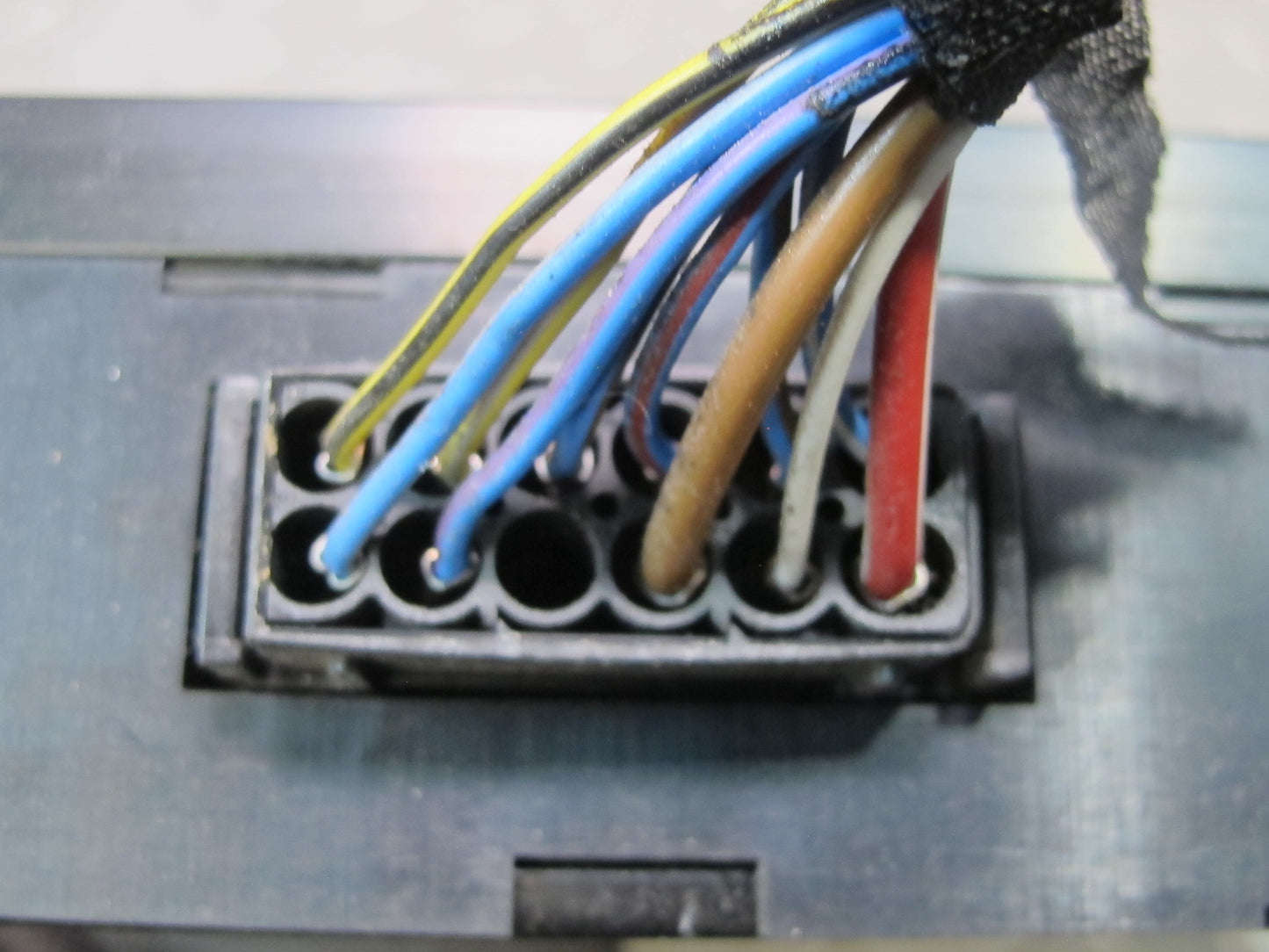 96-99 BMW E36 328iC Convertible Alpine Audio Amplifier AMP 8371023 OEM