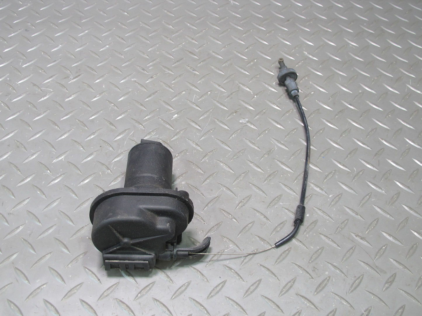 94-99 BMW E36 328iC Cruise Control Actuator Motor OEM