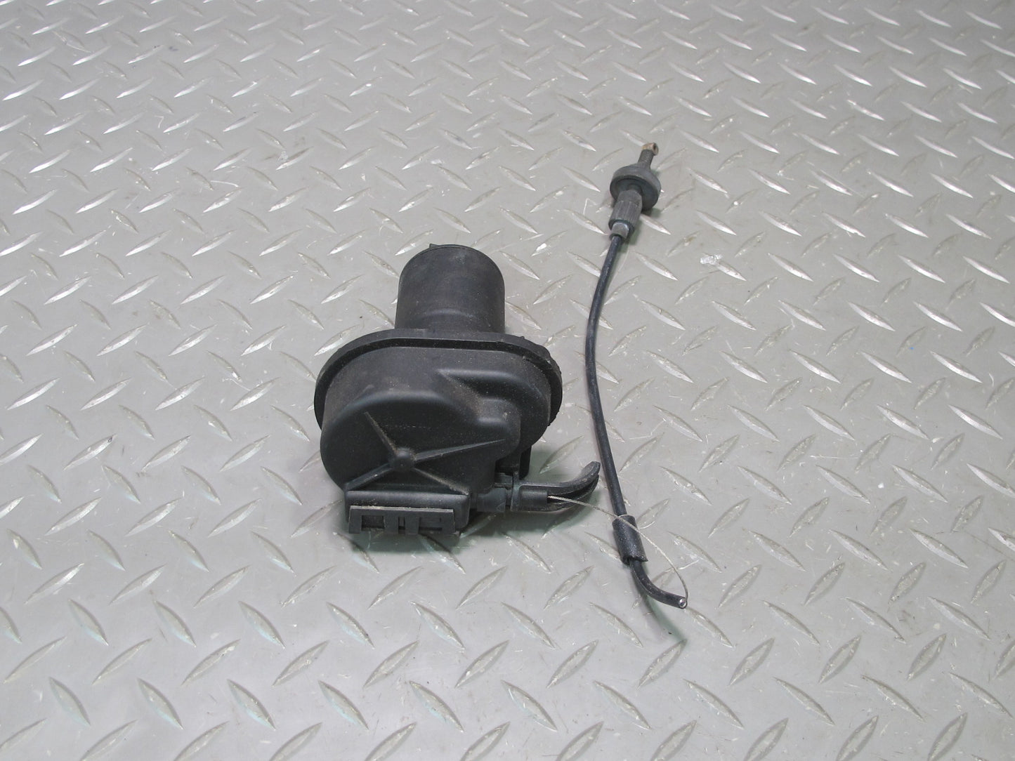 94-99 BMW E36 328iC Cruise Control Actuator Motor OEM