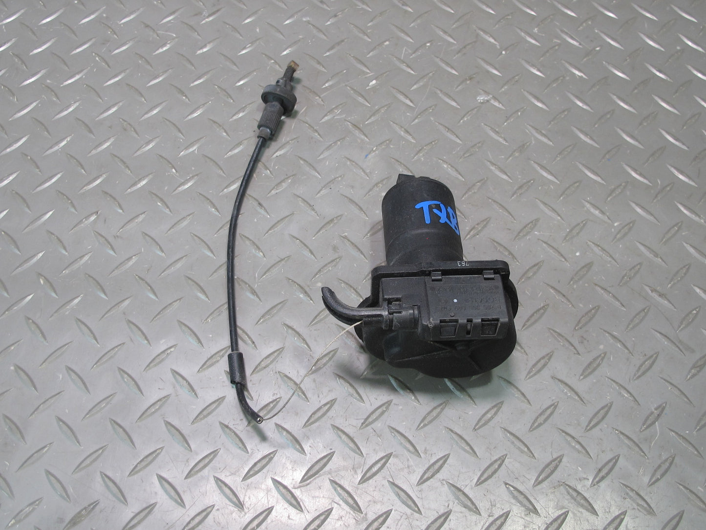 94-99 BMW E36 328iC Cruise Control Actuator Motor OEM
