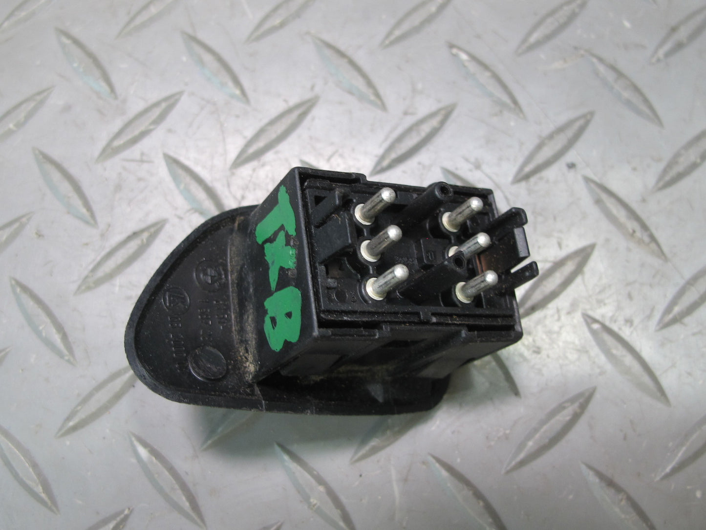 94-99 BMW E36 328iC Side View Mirror Control Switch OEM