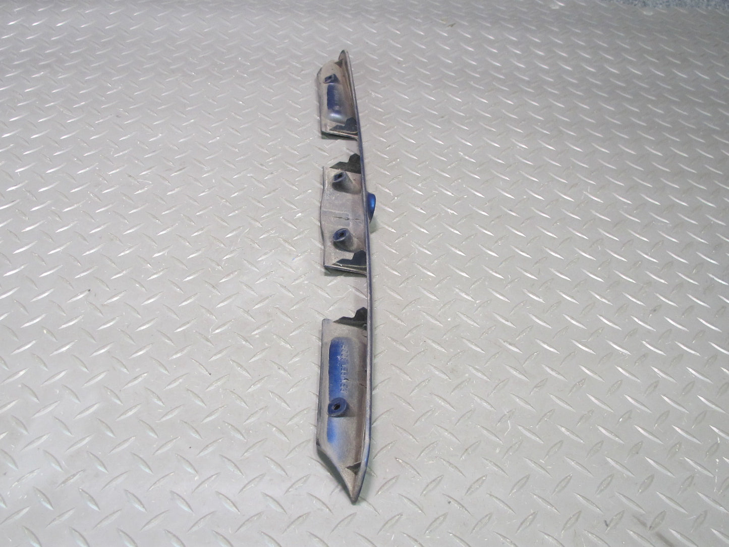 94-99 BMW E36 328iC Convertible Rear Trunk Lid Finish Trim Molding 8135352 OEM