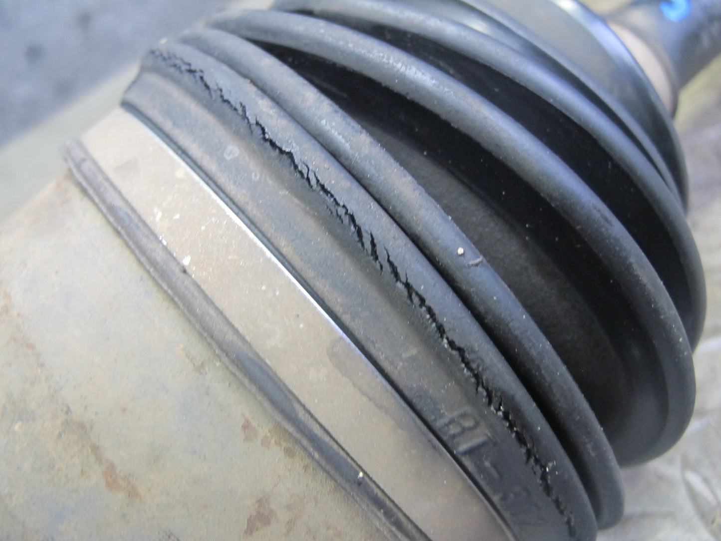 1998-2007 Lexus J100 LX470 AWD Front Left Driver Side Suspension Axle Shaft