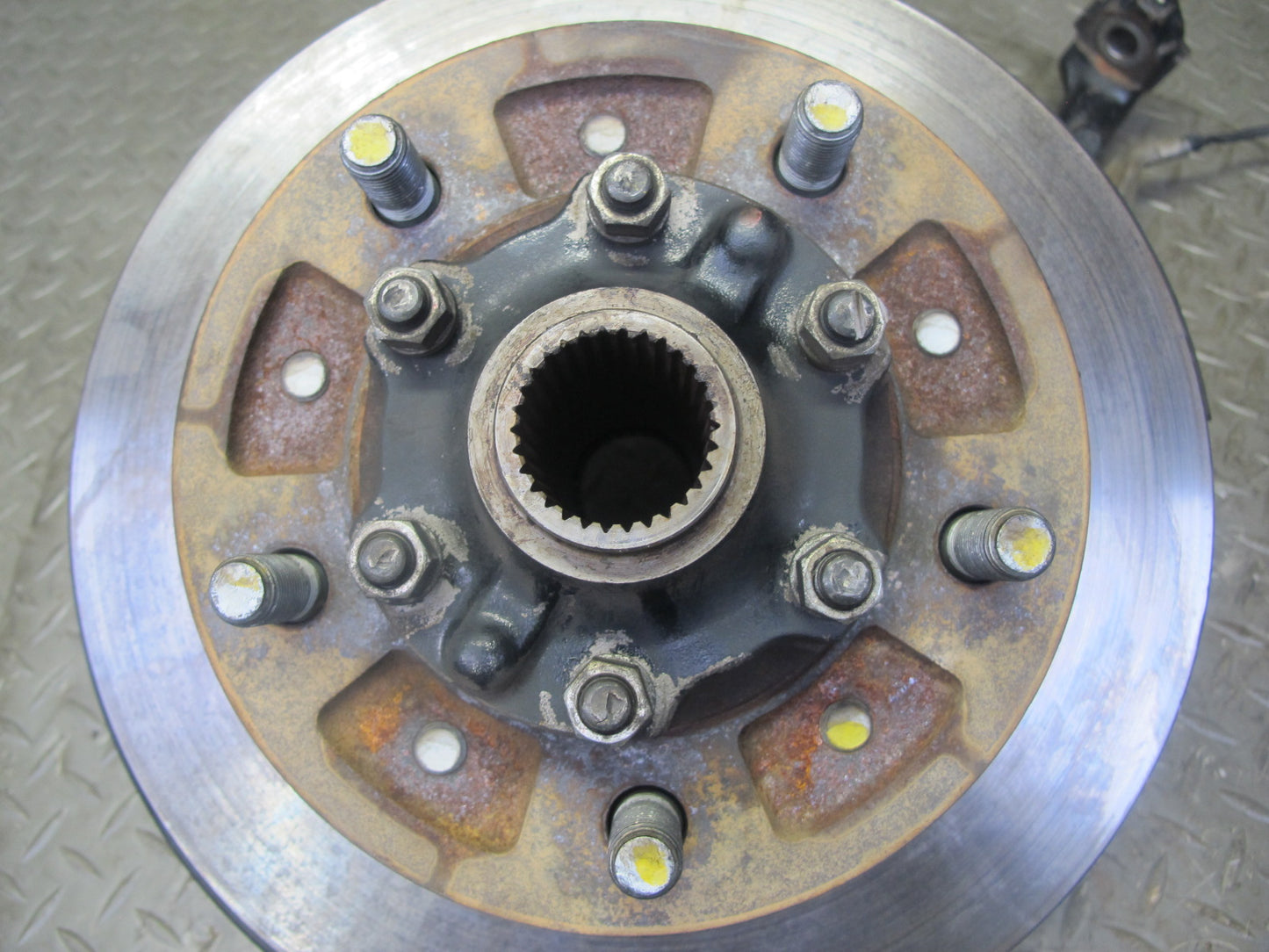 2003-2007 Lexus J100 LX470 Front Left Driver Side Spindle Knuckle Wheel Hub