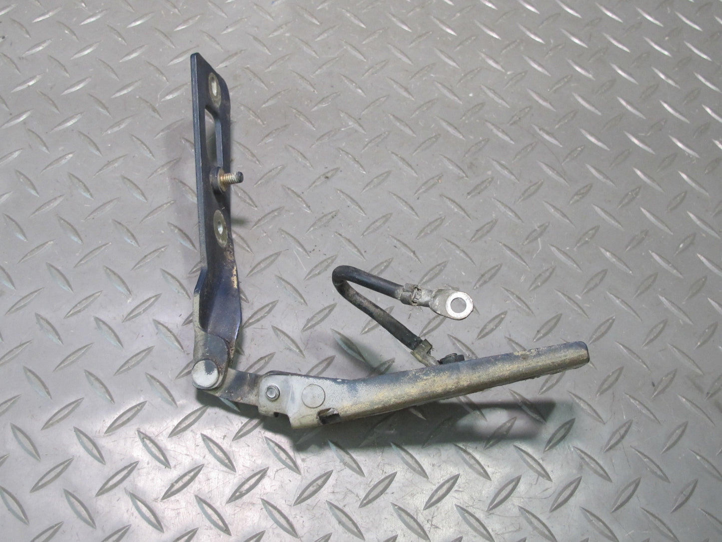 94-99 BMW E36 328iC Coupe Convertible Set of 2 Front Hood Hinge Bracket OEM