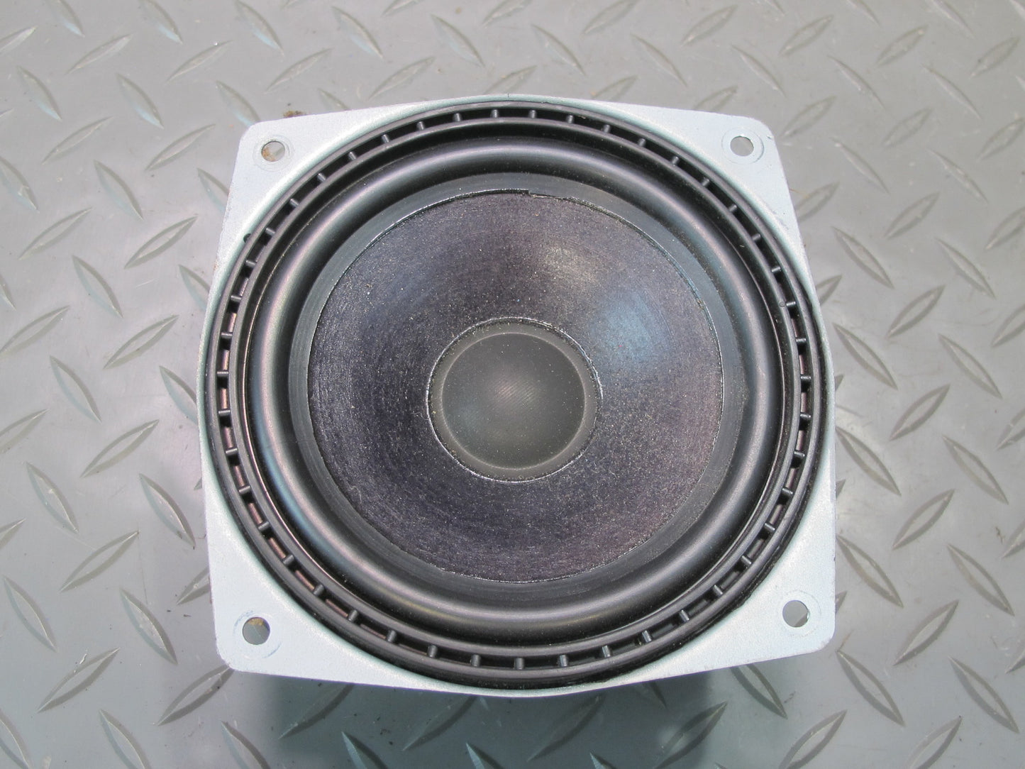 94-99 BMW E36 328iC Set of 2 Front Left & Right Lower Kick Panel Speaker OEM